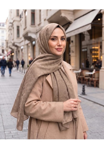 Nukra Pamuk Jakarlı Şal Halka Desen Kadın Tesettür Başörtüsü 70x190 Cm Latte