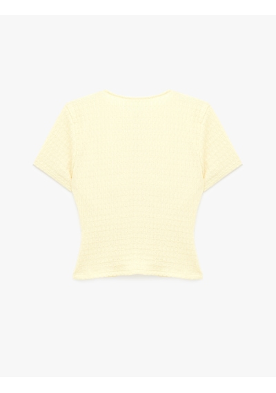 Koton Bürümcük Kumaş Dokulu Slim Fit Kısa Kollu Pencere Detaylı Drapeli Bluz Sarı 6sak50446ek