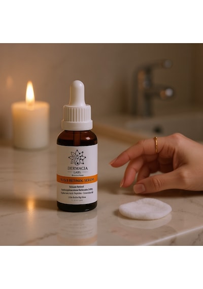Dermacia Labs Kırışıklık ve Yaşlanma Karşıtı 0.5% Retinol Serum 30 ML