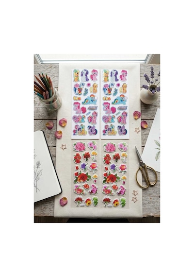 58 Adet Kabartmalı Sticker 4 Sayfa Diğer