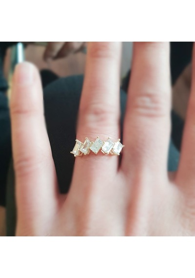 Beştaş Altın Yüzük Baget Taşlı 1,00 Karat Zirconia 317615851