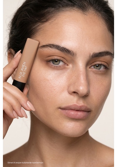 Uzun Süre Kalıcı Kremsi Likit Göz Farı - Eye Tint Creamy Sensation Eyeshadow 103 Warm Brown Kahverengi
