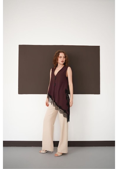 Verymoda Sıfır Kol Etek Ucu Dantel V Yaka Bluz D2993 Mürdüm