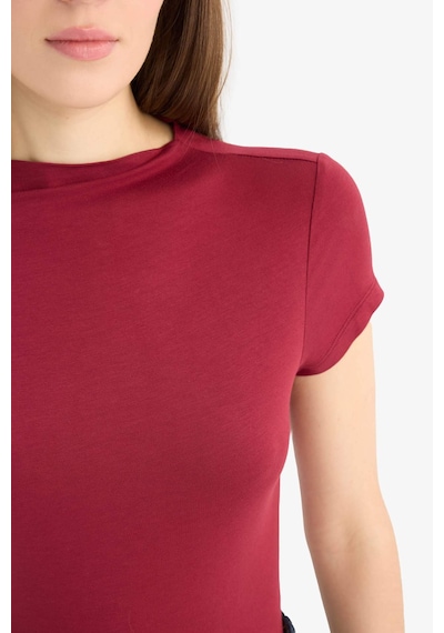 DeFacto Slim Fit Dar Kesim Yarım Balıkçı Yaka Kısa Kollu Tişört E5906AX25SPBR285