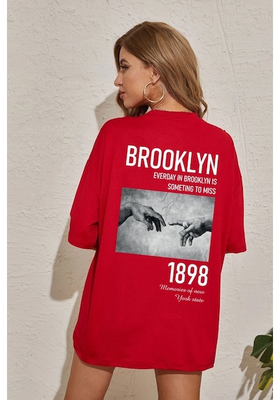 Unisex 1898 Brooklyn Baskılı T-shirt Kırmızı