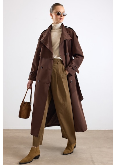 Olcay Dik Yaka Pelerin Ve Pat Detaylı Oversize Su İtici Özellikli Trençkot K. Kahve 6892 Koyu Kahve Olcay Dik Yaka Pelerin Ve Pat Detaylı Oversize Su İtici Özellikli Trençkot K. Kahve 6892 Koyu Kahve