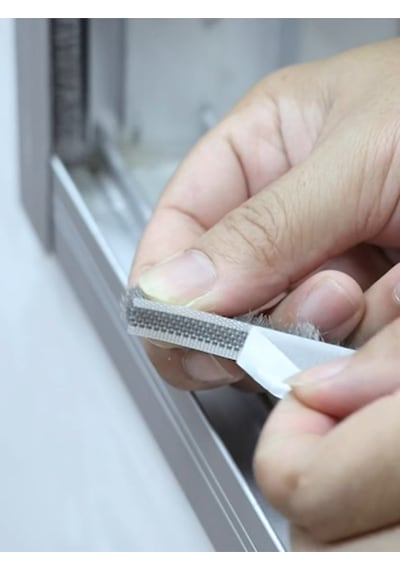 10 Metre Yapışkanlı Kıl Fitil 20mm Yükseklik Cam Balkon Ve Alüminyum Kapı Pencere Fırça Fitili Diğer