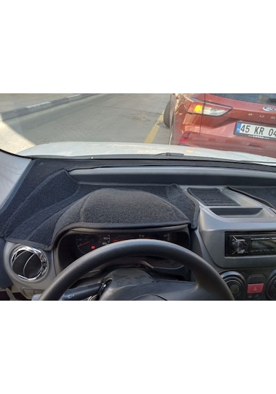 2012-2020 Modellerine Uygun Fiat Fiorino Torpido Koruma Halısı Siyah Kenar Renk Siyah