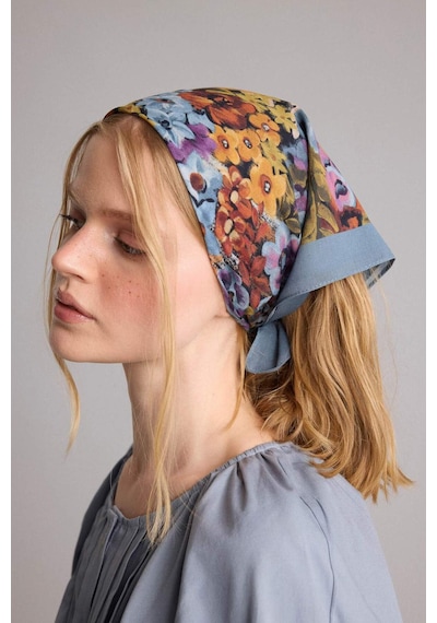 Defacto Manuka X Defacto Kadın Çiçek Desenli Pamuklu Bandana H9064ax26smbe1 Mavi-be1