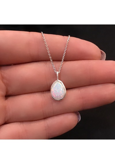 Stella Gümüş Opal Taşlı Damla Kolye Beyaz