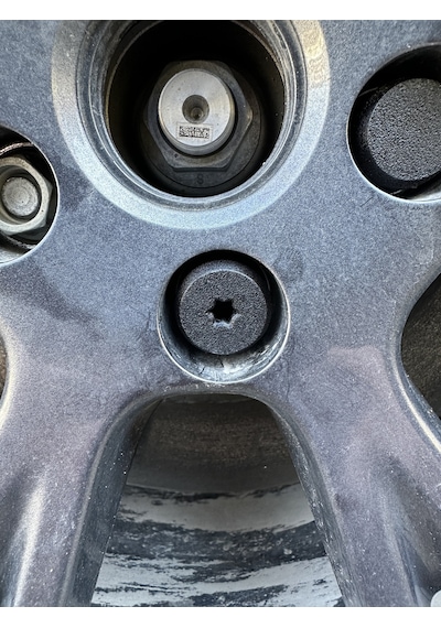 Tesla Model 3 / Model Y Uyumlu Jant Bijon Kapağı Seti - Siyah Mat