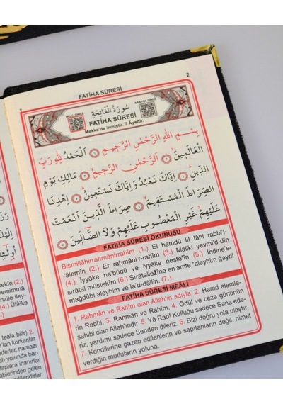 Pleksi Süslemeli Yasinli Kuran-ı Kerim Seti Siyah