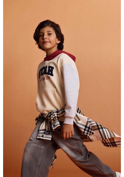Defacto Erkek Çocuk Oversize Geniş Kalıp Kapüşonlu Baskılı İçi Yumuşak Tüylü Sweatshirt G5561a825cwer233 Ekru-er233