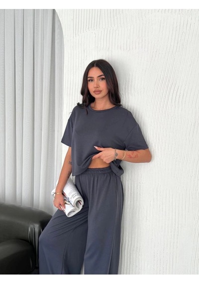 Freedom Storee Kadın Osy Modal Yumuşak Dokulu Kumaş Bisiklet Yaka T-shirt Bol Paça Pantalon İkili Takım -antrasit Çok Renkli Freedom Storee Kadın Osy Modal Yumuşak Dokulu Kumaş Bisiklet Yaka T-shirt Bol Paça Pantalon İkili Takım -antrasit Çok Renkli