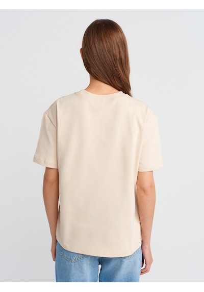 Dilvin 30312 Dekoratif Dikişli Bisiklet Yaka Tshirt-taş Taş Dilvin 30312 Dekoratif Dikişli Bisiklet Yaka Tshirt-taş Taş
