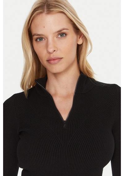 Lacoste Tight Fit High Neck 3d Ribbed Knit Sweater Kadın Dar Kesim Yarım Fermuar Tam Boy Fitilli Kazak Siyah Siyah Lacoste Tight Fit High Neck 3d Ribbed Knit Sweater Kadın Dar Kesim Yarım Fermuar Tam Boy Fitilli Kazak Siyah Siyah