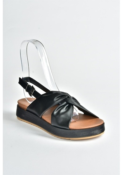 Fox Shoes Siyah Günlük Kadın Sandalet M524022309