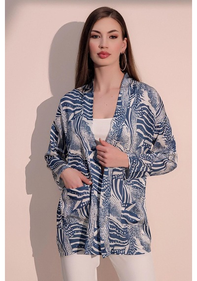 WeShaya Kadın Mavi Safari Desen Yeni Moda Saten Çift Cepli Salaş Kimono Ceket - Tesettüre Uygun Mavi