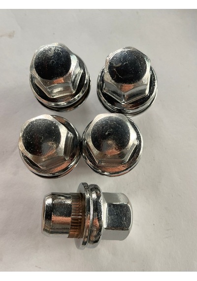 Range Rover Bijon Somunu Oem Tip Krom 5'li Set