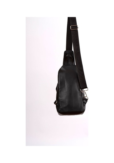 Unisex Siyah Hakiki Deri Çapraz Badybag Omuz Ve Göğüs Çantası Usb Çıkışlı siyah