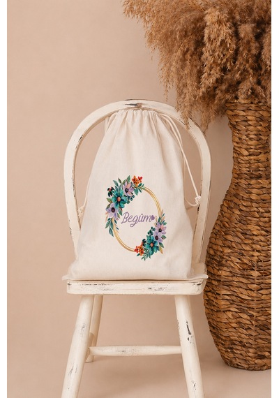 İsme Özel Kız Bebek Çocuk Kıyafet Kesesi 30x40 Cm %100 Pamuk Ham Bez İsim Baskılı Yıkanabilir Kişiye Özel Kese 1026kk Ekru