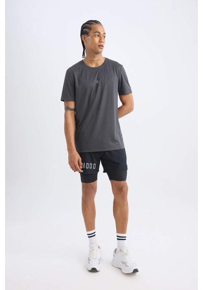 DeFactoFit Slim Fit Dar Kesim Fermuarlı Telefon Cepli Sporcu Taytlı Şort Z2147AZ25SPBK81