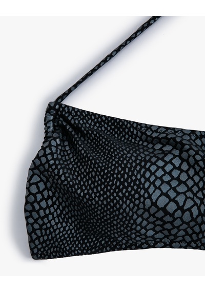 Koton Boyundan Bağlamalı Bikini Üstü Yılan Derisi Desenli Siyah Desenli 4sak10066mm Siyah Koton Boyundan Bağlamalı Bikini Üstü Yılan Derisi Desenli Siyah Desenli 4sak10066mm Siyah