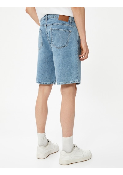 Koton Oversize Kot Şort Düğmeli 5 Cepli Pamuklu Orta İndigo 3sam40386nd 3SAM40386ND740 İndigo Koton Oversize Kot Şort Düğmeli 5 Cepli Pamuklu Orta İndigo 3sam40386nd 3SAM40386ND740 İndigo