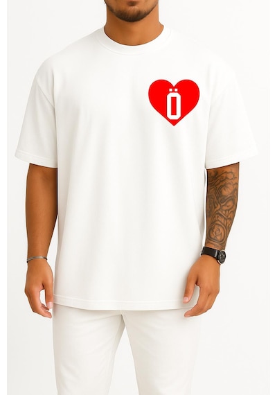 Bahriyeli Collection Oversize Kalp İçinde Ö Harfi Cep Tasarımlı Unisex T-shirt Beyaz