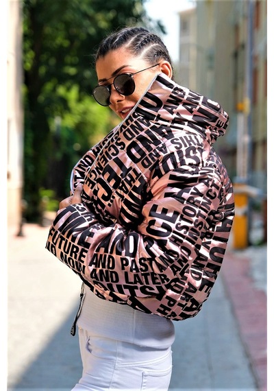 Keyifli Moda Kadın Rose Rengi Parlak Yazılı Dik Yaka Su Geçirmez Kısa Şişme Mo
