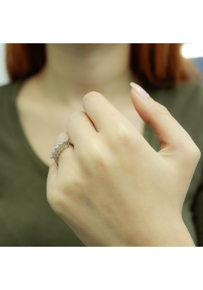 Lova G Renk 0,33 Karat Pırlanta Beştaş Yüzük - 1070073