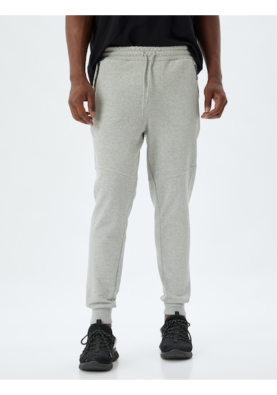 Koton Spor Eşofman Altı Jogger Beli Bağcıklı Dikiş Detaylı Cepli Pamuk Karışımlı Gri Melanj 5wam40095nk Gri Melanj Koton Spor Eşofman Altı Jogger Beli Bağcıklı Dikiş Detaylı Cepli Pamuk Karışımlı Gri Melanj 5wam40095nk Gri Melanj