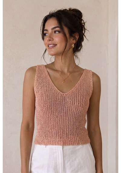 Neden Tekstil Twist Knot Detaylı Premium Kadın Triko Bluz V Yaka Örgü Dokulu Şık Crop Tasarım - Somon
