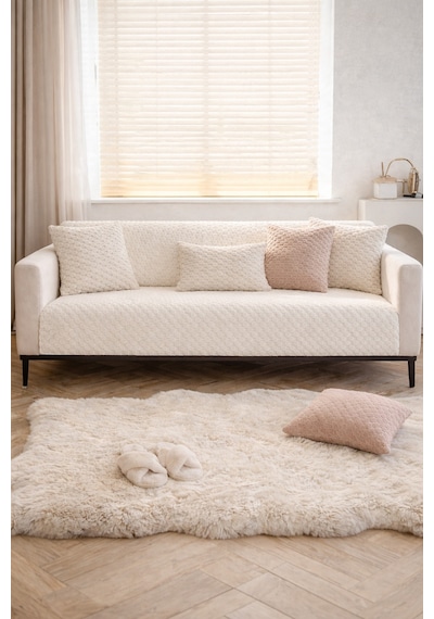 Soft Kürklü Koltuk Örtüsü 170x215 Cm Yumuşak Peluş Kaymaz Taban Kanepe Örtüsü Krem Kırık Beyaz