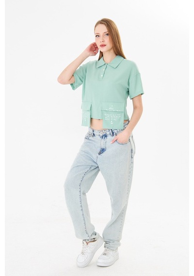 Sortie Collection Polo Yaka Yazı Baskılı Cep Detaylı Crop Bluz Mint MİNT