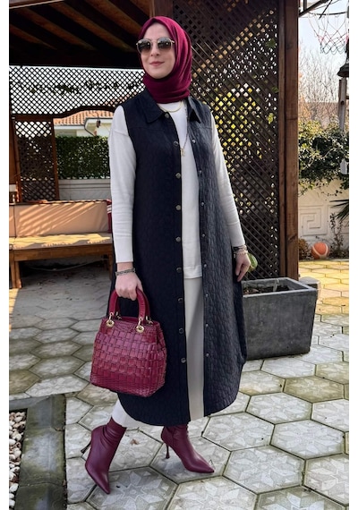 Rabia Şamlı Safir Kapitone Yelek Siyah Çok Renkli