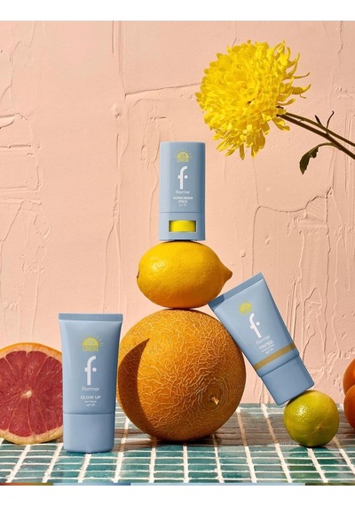 Sun Lovers Nemlendirici Etkili &amp Doğal Bitişli Renkli Güneş Koruyucu Spf50-007 Warm Honey