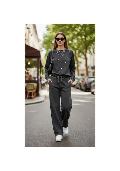 The Kadın Batik Siyah Wide Leg Jogger Lastikli Bağcıklı Bel Rahat Bol Kesim Pamuk Elastan Siyah The Kadın Batik Siyah Wide Leg Jogger Lastikli Bağcıklı Bel Rahat Bol Kesim Pamuk Elastan Siyah