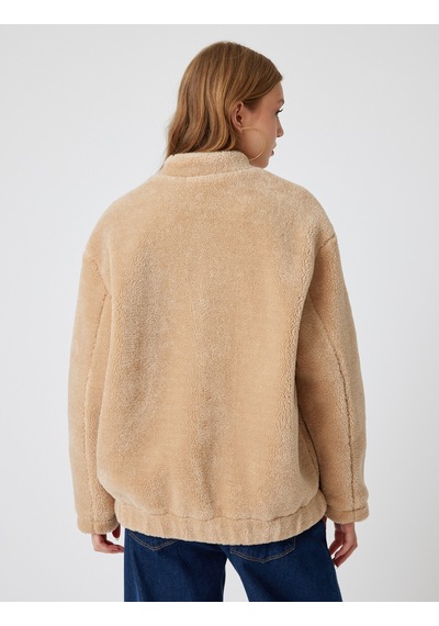 Koton Oversize Peluş Ceket Cep Detaylı Çıtçıt Düğmeli Bomber Yaka Bej 5wal20117ıw Ekru Koton Oversize Peluş Ceket Cep Detaylı Çıtçıt Düğmeli Bomber Yaka Bej 5wal20117ıw Ekru