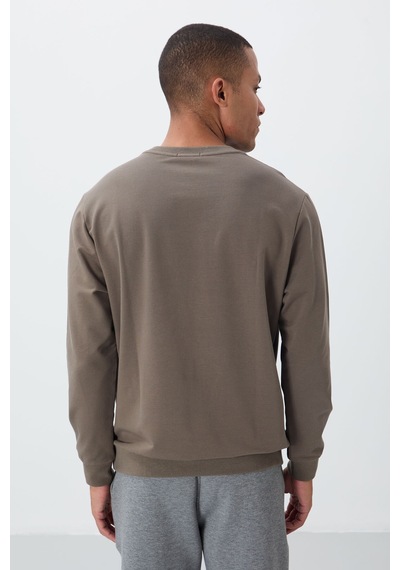 Tommy Life Koyu Bej Yazı Nakışlı O Yaka Rahat Form İçi Polarlı Erkek Sweatshirt - 88020 Koyu Bej