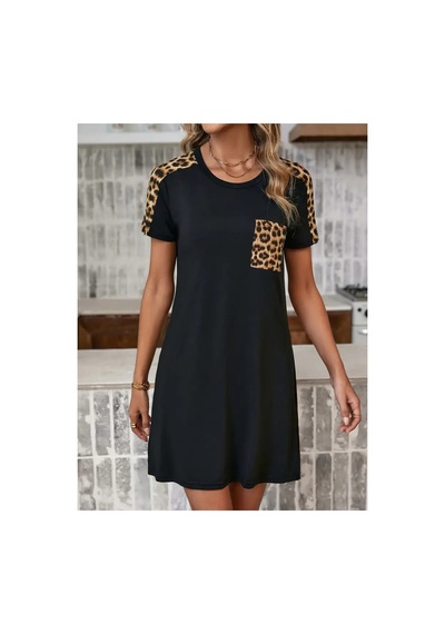 Butik İstanbul Kadın Kısa Kollu Yuvarlak Yaka Cepli Leopar Desen Detaylı Viskon Elbise Siyah Butik İstanbul Kadın Kısa Kollu Yuvarlak Yaka Cepli Leopar Desen Detaylı Viskon Elbise Siyah
