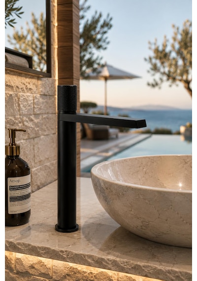Fontana Fk-9125 Mat Siyah Yüksek Lavabo Bataryası Şık Tasarımlı Siyah Lavabo Bataryası