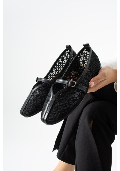 Dabab Shoes Marvena Kadın Siyah Çapraz Bantlı Dantel Detaylı Şeffaf Dokulu Babet