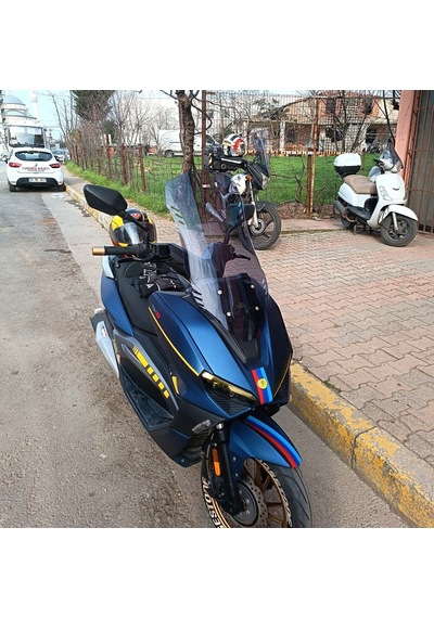 Motocam Rks Vieste 249 Ön Cam 2022-2026 Model 75cm Füme Renkli 4mm Uzun