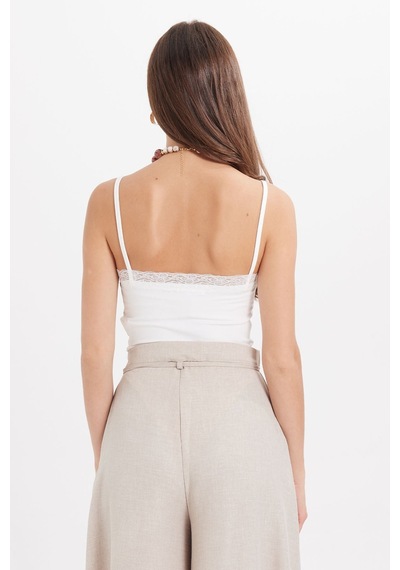 Tudors Kadın Slim Fit Dar Kesim İnce Askılı Dantel Detaylı Likralı Ekru Crop Atlet-50959