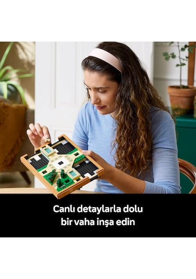 LEGO® Icons Fıskiyeli Bahçe 10359 - Yetişkinler için Dekoratif Bahçe Modeli Yapım Seti (1302 Parça)
