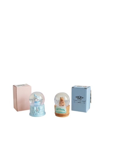 Popüler İkonlar Bir Arada 7 Cm -5 Cm Işıklı Kapibara & My Melody İkilisi 01