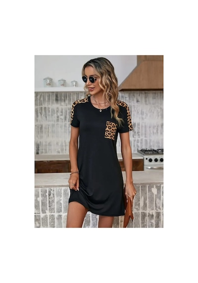 Butik İstanbul Kadın Kısa Kollu Yuvarlak Yaka Cepli Leopar Desen Detaylı Viskon Elbise Siyah Butik İstanbul Kadın Kısa Kollu Yuvarlak Yaka Cepli Leopar Desen Detaylı Viskon Elbise Siyah
