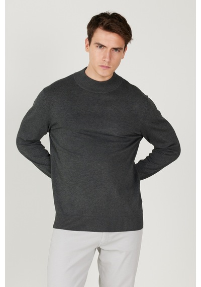 AC&Co / Altınyıldız Classics Erkek Antrasit-melanj Standart Fit Normal Kesim Yarım Balıkçı Yaka Triko Kazak Antrasit Melanj AC&Co / Altınyıldız Classics Erkek Antrasit-melanj Standart Fit Normal Kesim Yarım Balıkçı Yaka Triko Kazak Antrasit Melanj