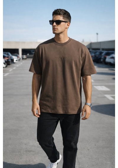 Tarz Cool Erkek Oversize Tişört Minimal Don T Look Back Detaylı Basic Kahverengi